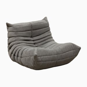 Sillón Togo de microfibra en gris de Michel Ducaroy para Ligne Roset