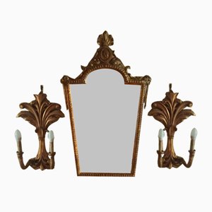 Apliques de pared y espejo de entrada venecianos de madera dorada, 1970. Juego de 3