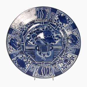 Ming Edo Arita Dish in Blue and White Porcelain, 1680s