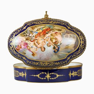 Boîte en Porcelaine et Bronze Doré, 19ème Siècle