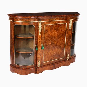 Credenza vittoriana in radica di noce intarsiata, XIX secolo