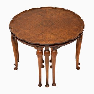 Tables Gigognes en Noyer Pie Crust, 1920s, Set de 5