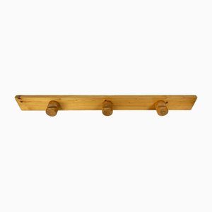 French Coat Rack in Pinewood attributed to Charlotte Perriand for Les Arcs, 1960s