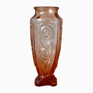 Vase Art Déco en Verre Rose, France, 1940s