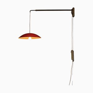 Italienische Wandlampe aus Messing & Lackiertem Metall von Arredoluce, 1950er