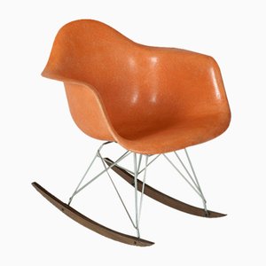 Sedia a dondolo di Charles & Ray Eames per Herman Miller, anni '50