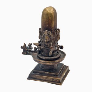 Escultura de lingam de bronce, década de 1800