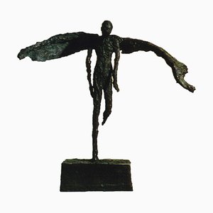 Emmanuel Okoro, Flight of Fancy, Sculpture en Résine Bronze