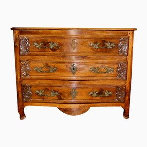 Lyonnaise Chest of Drawers in Walnut, 1780s