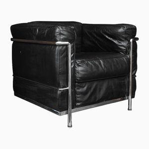 Fauteuil LC2 en Cuir Noir avec Structure Tubulaire en Chrome attribué à Le Corbusier, 1970s