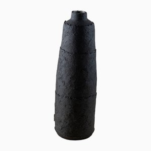 Coal Dust Vase von Alessandra Romani