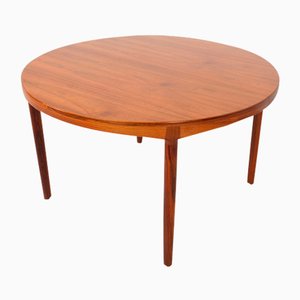 Vintage Round Dining Table in Rosewood