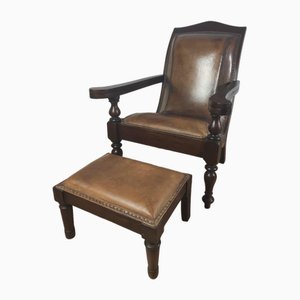 AntiqueChipperchair with Stool, Set of 2