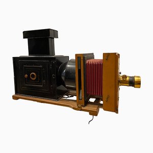 Magic Projector / Lantern from Unis, France, 1920s