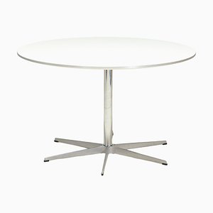 White Circular Dining Table attributed to Arne Jacobsen for Fritz Hansen, 2000s