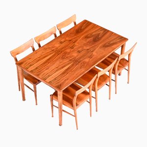 Mesa de comedor escultural de nogal, 1960