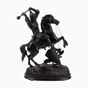 Gegossene Spelter Skulptur, 19. Jh., Ritter auf sich aufbäumendem Pferd