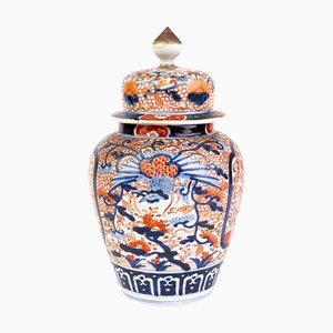19th Century Meiji Japanese Hand-Painted Imari Porcelain Vase