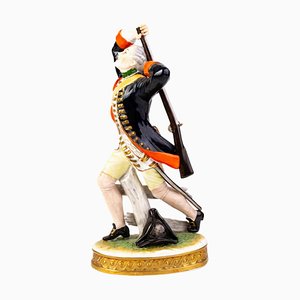 Figurine Mousquetaire de Rudolf Kämmer of Volkstedt Porcelain