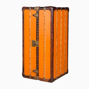 Armario antiguo de lona Vuittonite naranja, siglo XX de Louis Vuitton, años 20