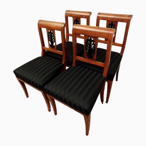 Biedermeier Dining Chairs in Walnut, 1830, Set of 4