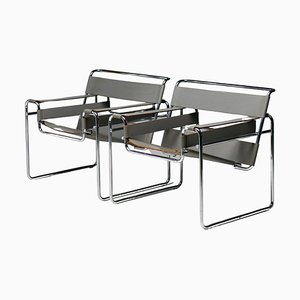 Fauteuils Wassily en Cuir Gris par Marcel Breuer pour Gavina, 1960s, Set de 2