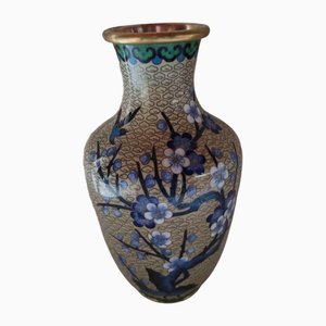 Vase Vintage en Émail avec Fleurs Bleues, 1950s