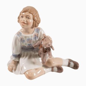 Figura de niña modelo 1204 con elefante de porcelana de Dahal Jensen, Dinamarca, años 40