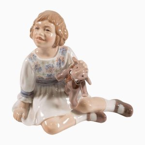 Modell 1204 Mädchen mit Elefantenfigur aus Porzellan von Dahal Jensen, Dänemark, 1940er