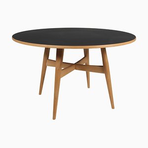 Round Model Ge526 Dining Table in Oak and Laminate attributed to Hans J. Wegner for Getama, 2010s