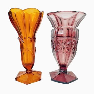 Böhmische Art Deco Vasen in Violett & Bernsteinfarben aus Pressglas, 1930er, 2er Set