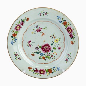 Plato de porcelana con flores pintado a mano de Famille Rose chino del siglo XVIII