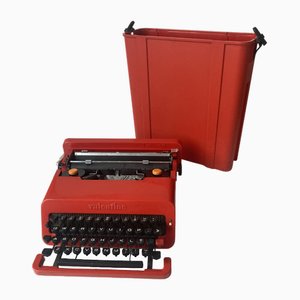 Máquina de escribir Valentine en rojo de Ettore Sottsass para Olivetti, años 60