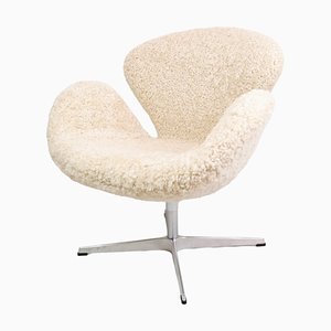 Butaca The Swan modelo 3320 de Arne Jacobsen para Fritz Hansen, años 50