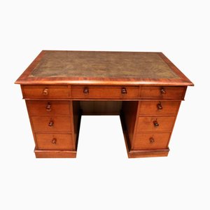 Late 19th Century Small Mahogany Pedestal Partners Desk