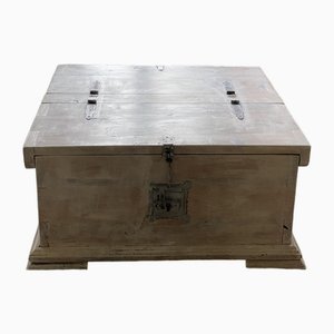 Coffee Table/Chest Table, 18th Century
