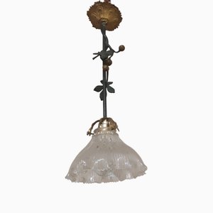 Antike Jugendstil Deckenlampe mit floral verziertem Metallrahmen, 1900er