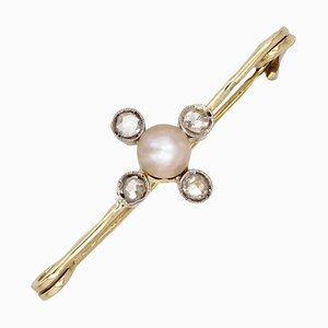 19th Century Fine Pearl Diamonds 18 Karat Yellow Gold Pin Brooch