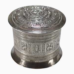 Caja de betel vintage de plata, década de 1890