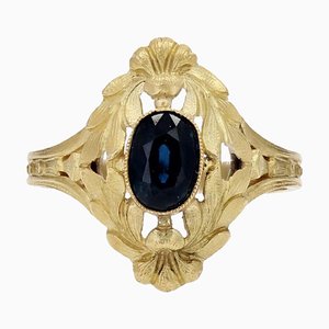 Art Nouveau 18 Karat Yellow Gold Ring with Sapphire, 1890s