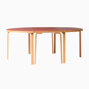 Mesa de comedor finlandesa vintage de Alvar Aalto para Artek, años 80. Juego de 3