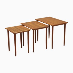 Tavolini ad incastro in teak, Danimarca, anni '70, set di 3