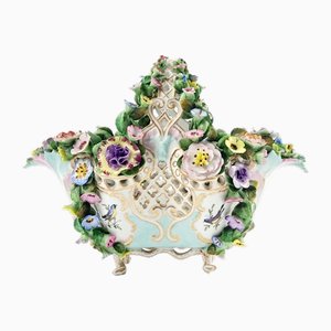 Cesta con flores grande de porcelana de Meissen, Alemania, década de 1800