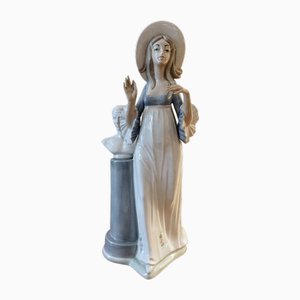 Statuetta in porcellana in stile romantico di Piezzas, anni '60