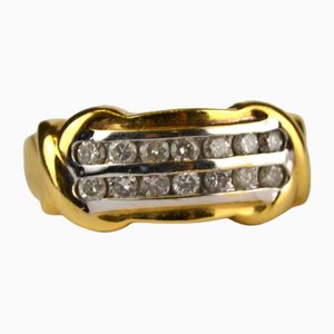Ring aus 18 Karat Gold mit Diamanten