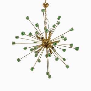 Lámpara de araña Sputnik Cubes verdes de cristal de Murano dorado de Simoeng