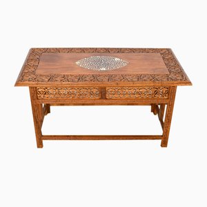 Mesa plegable de madera de principios del siglo XX