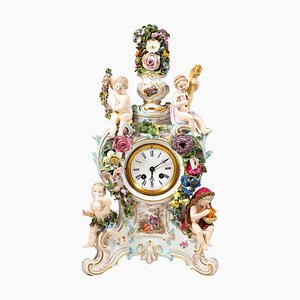 EA Leuteritz zugeschriebene Four Seasons Clock für Meissen, 1880er