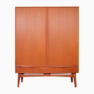 Credenza alta Mid-Century in teak di Svend Aage Madsen per K. Knudsen & Son, anni '60