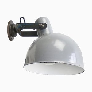 Industrielle graue Emaille Fabrik Scone Wandlampe aus Gusseisen